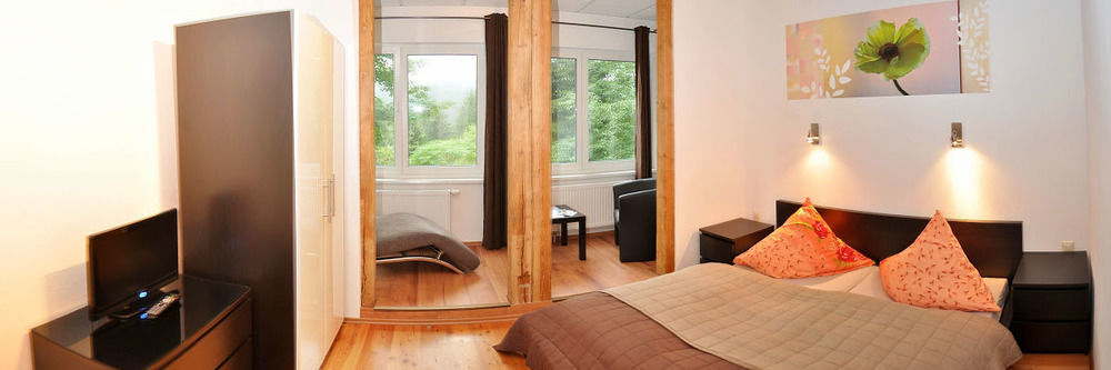 Pension & Ferienwohnung Oberhof 810 M المظهر الخارجي الصورة
